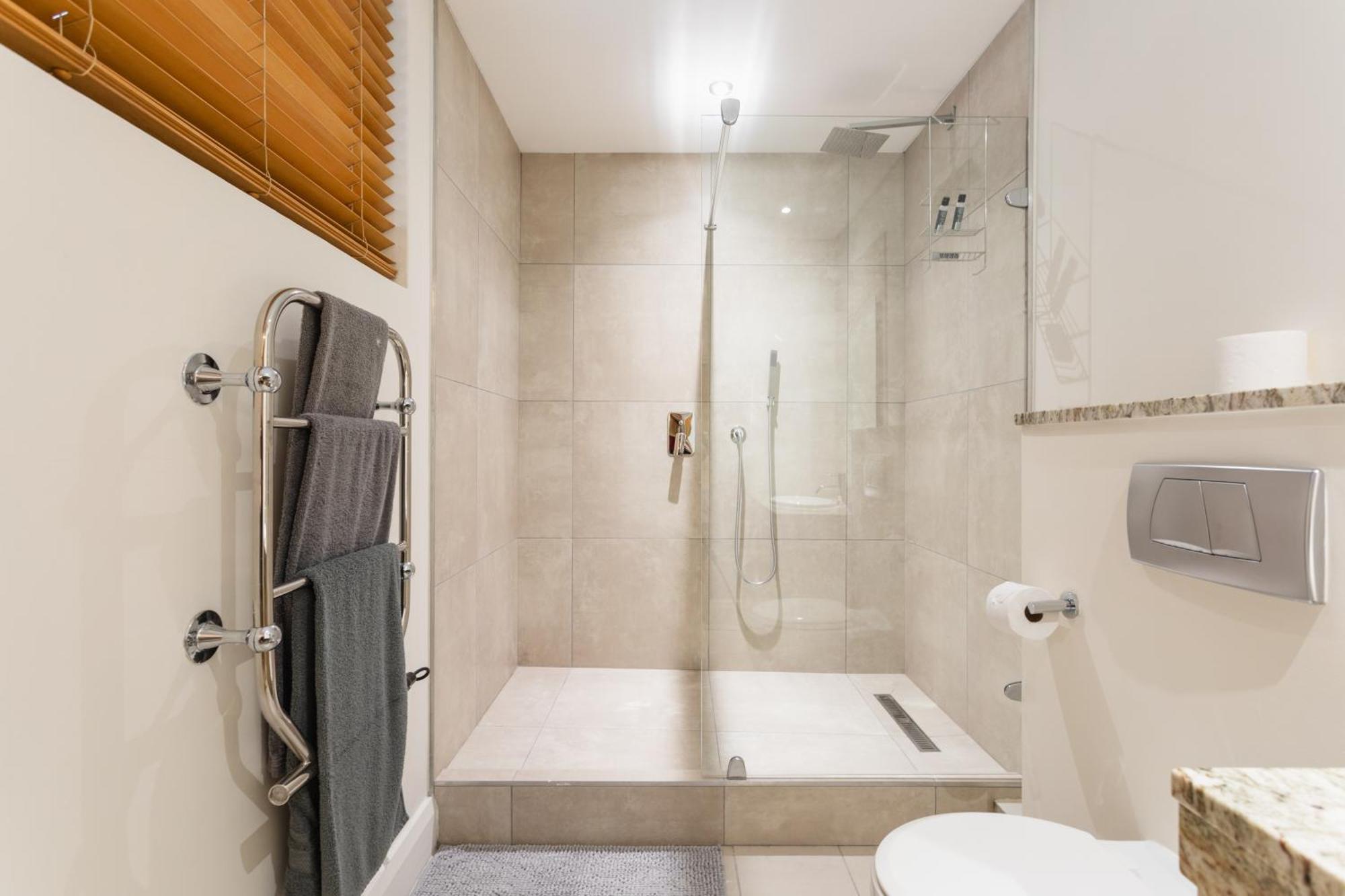 Avenue One Apartments 케이프타운 객실 사진